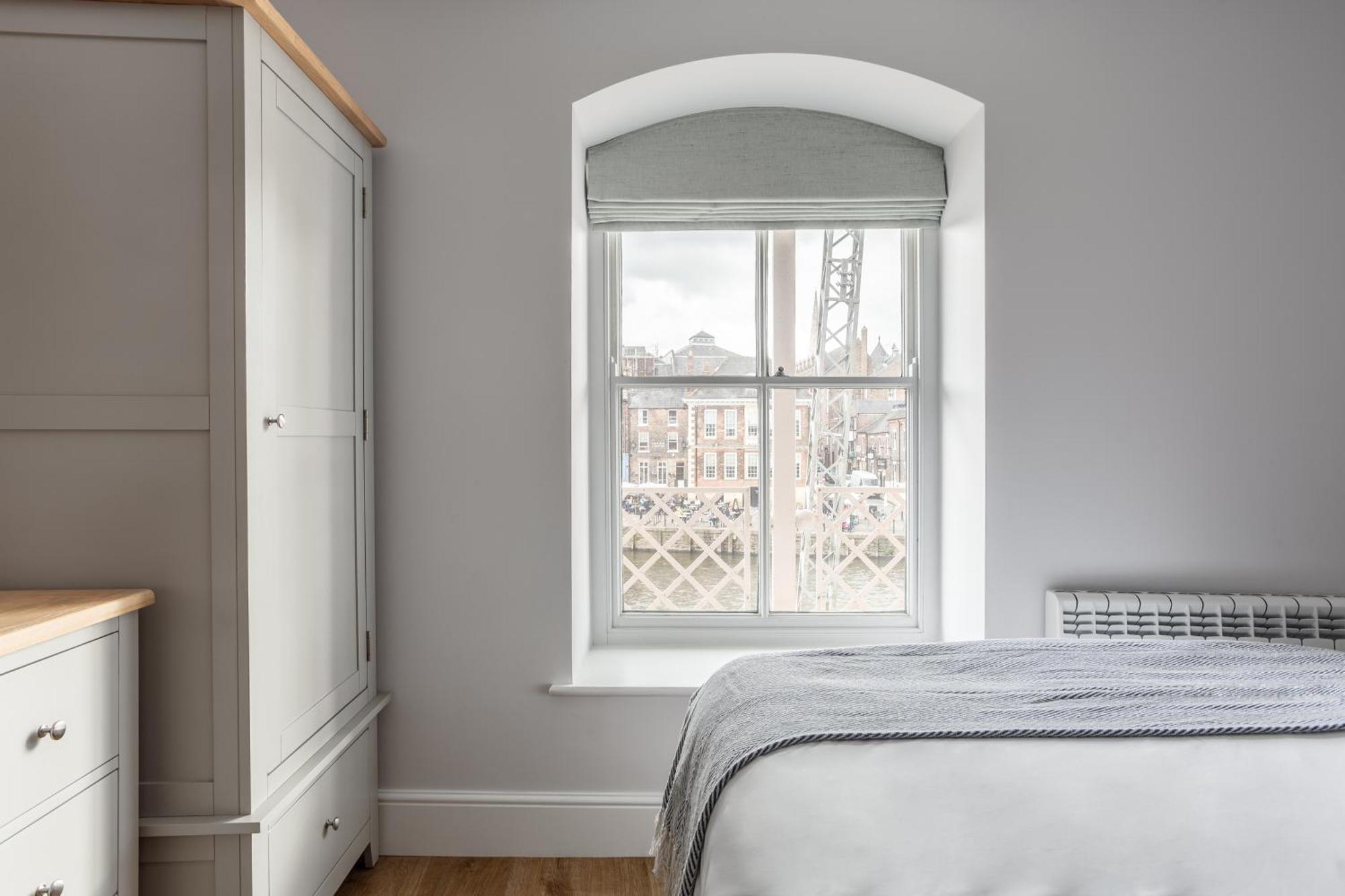 Luxury Apartment Woodsmill View - On The River - With Balcony - Recently Refurbished York Eksteriør billede