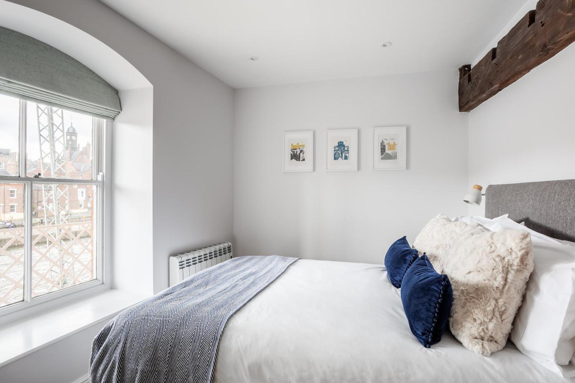 Luxury Apartment Woodsmill View - On The River - With Balcony - Recently Refurbished York Eksteriør billede