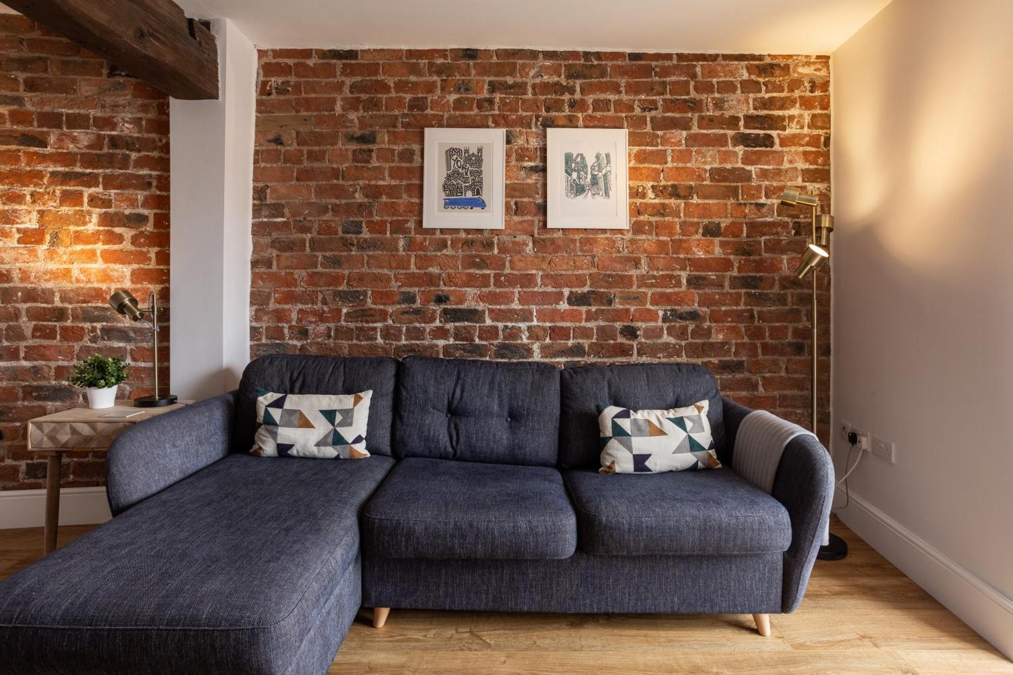 Luxury Apartment Woodsmill View - On The River - With Balcony - Recently Refurbished York Eksteriør billede